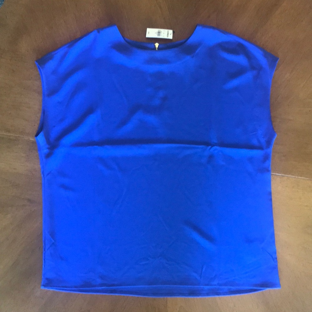 Blue Express loose blouse size M NWT
